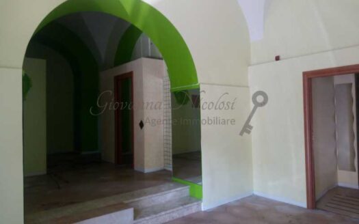 Affitto Bottega Centro Storico Acireale